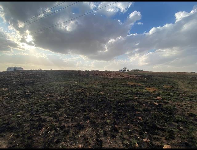 11,217M² VACANT LAND FOR SALE IN WALKERVILLE MANOR